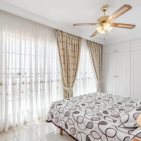 Apartment Terrazas Del Duque Ii
